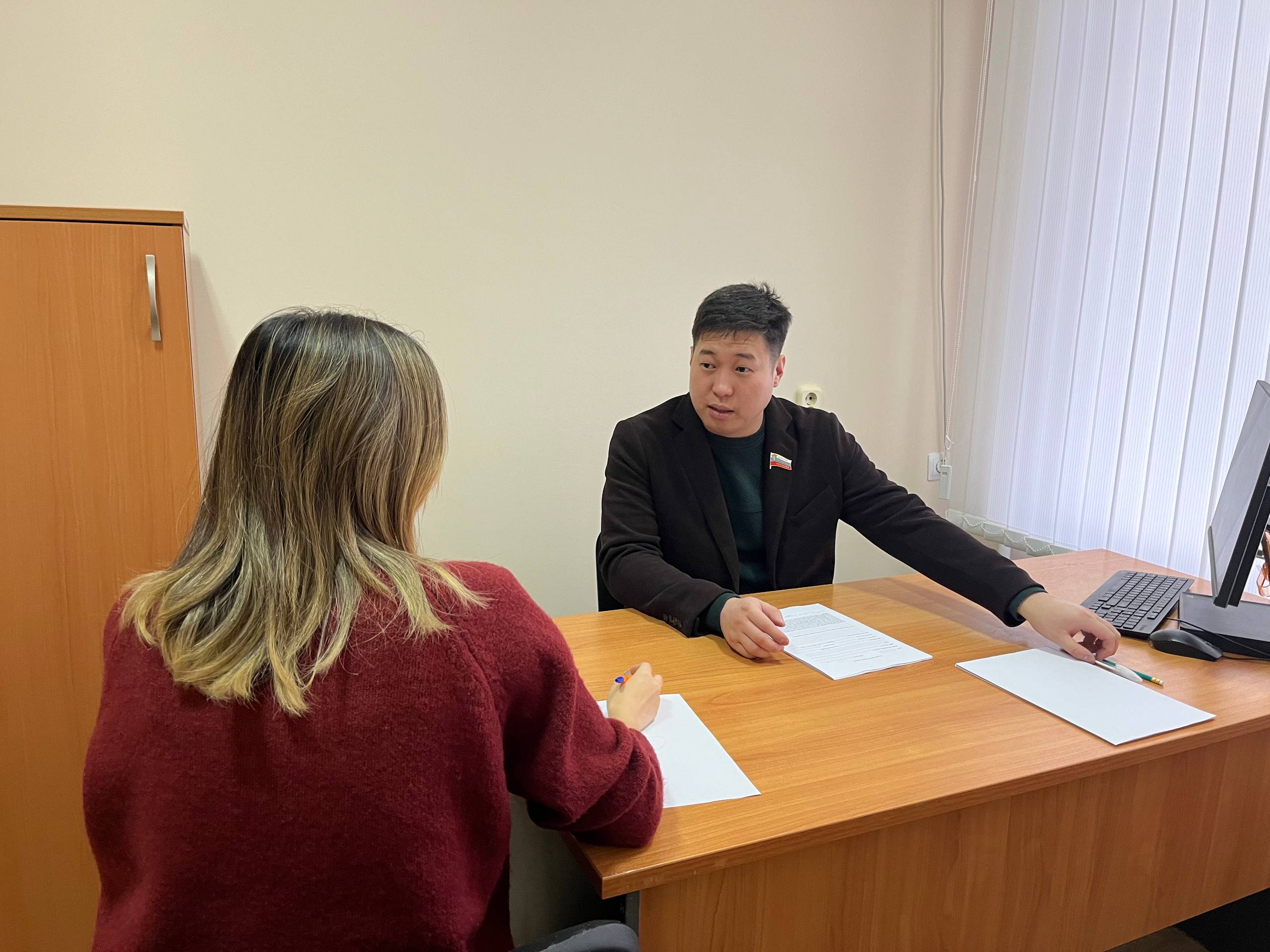 #ОбратнаяСвязь. Депутатский корпус #ЭГС в постоянном режиме проводит личные приёмы граждан #ОбратнаяСвязь. Депутатский корпус #ЭГС в постоянном режиме проводит личные приёмы граждан