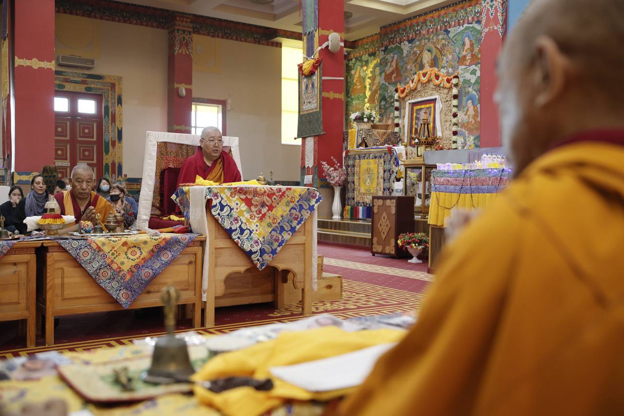 Глава Калмыкии поздравил жителей республики с Национальным праздником Зул Глава Калмыкии поздравил жителей республики с Национальным праздником Зул