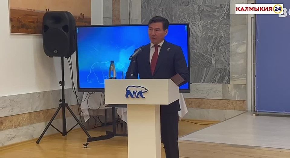 Бату Хасиков о прямой линии, которая пройдет завтра в 14:00 ч