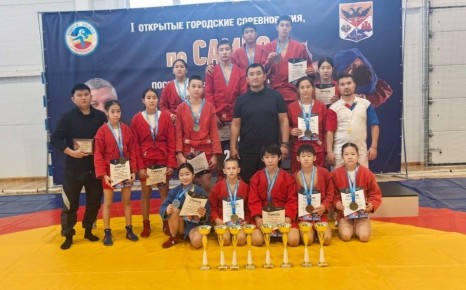 13-14 декабря в Новочеркасске состоялся открытый турнир по самбо среди юношей и девушек 2012-2014 г.р