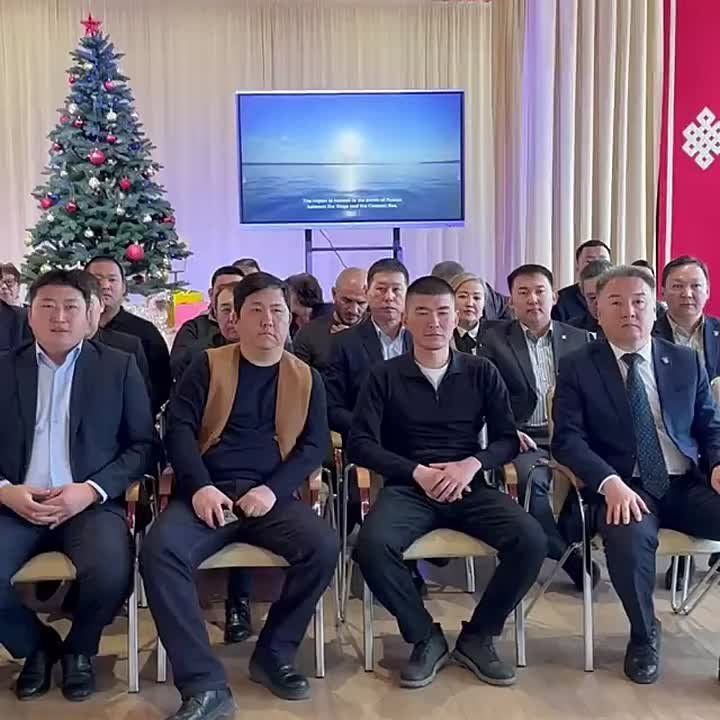 Прямая линия Главы республики Калмыкия Бату Хасикова уже началась