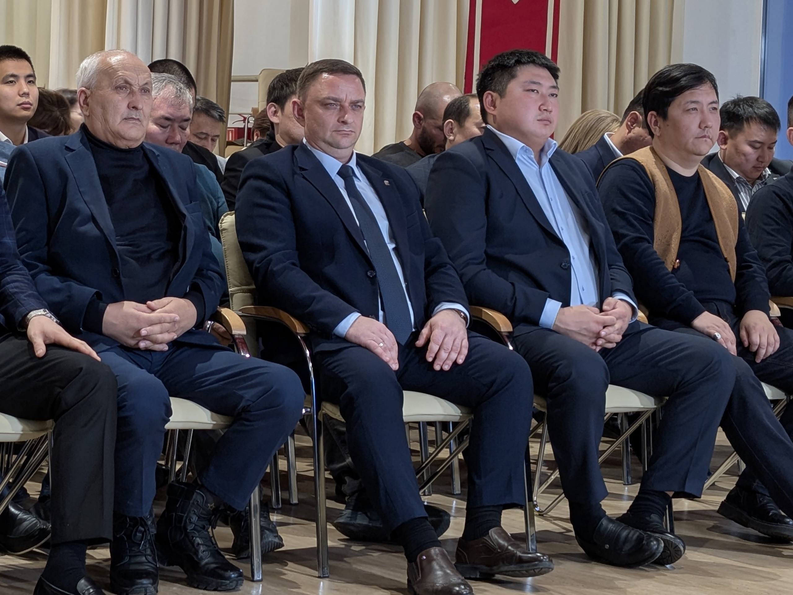 #ПрямаяЛиния. В Республике начался новый этап масштабных преобразований, нацеленных на повышение качества жизни граждан #ПрямаяЛиния. В Республике начался новый этап масштабных преобразований, нацеленных на повышение качества жизни граждан