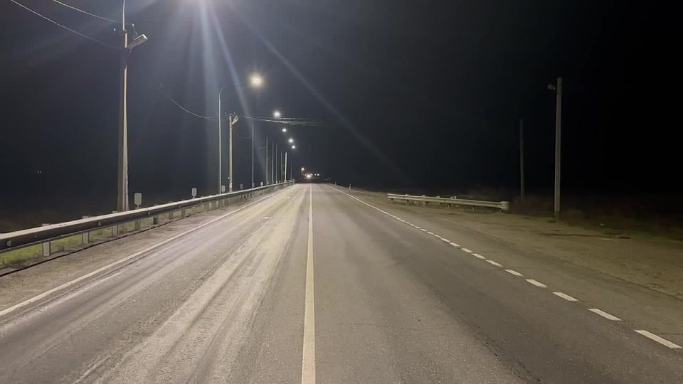 Сотрудники Госавтоинспекции информируют сегодня о метеоусловиях и рассказывают о состоянии проезжей части