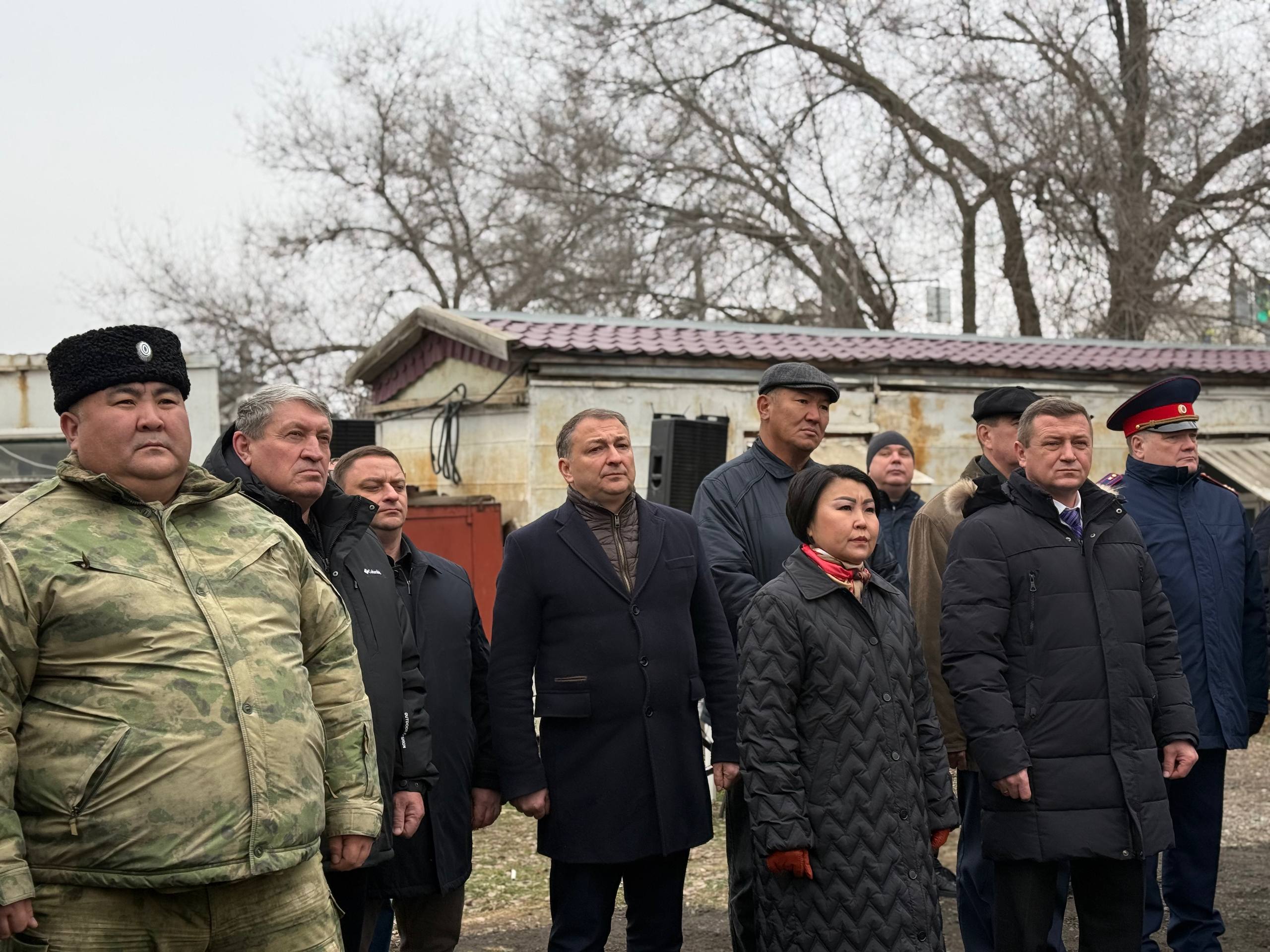 В юбилейный год, насыщенный знаковыми духовными событиями, в столице Калмыкии состоялась торжественная церемония: на строящийся Кафедральный собор равноапостольных Кирилла и Мефодия был установлен и освящен купол и крест В юбилейный год, насыщенный знаковыми духовными событиями, в столице Калмыкии состоялась торжественная церемония: на строящийся Кафедральный собор равноапостольных Кирилла и Мефодия был установлен и освящен купол и крест