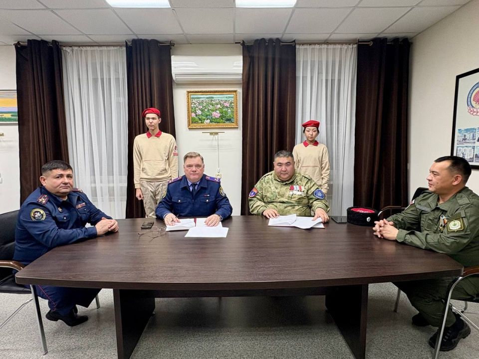 Между следственным управлением СК России по Республике Калмыкия и региональным отделением «ЮНАРМИИ» заключено соглашение о взаимодействии