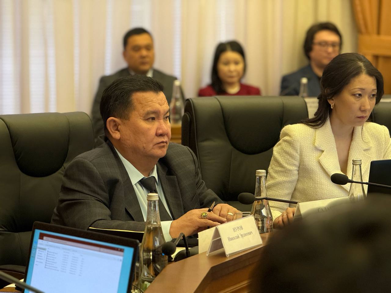 Депутаты Народного Хурала рассмотрели проект закона «О внесении изменений в Закон Республики Калмыкия «О патентной системе налогообложения» Депутаты Народного Хурала рассмотрели проект закона «О внесении изменений в Закон Республики Калмыкия «О патентной системе налогообложения»