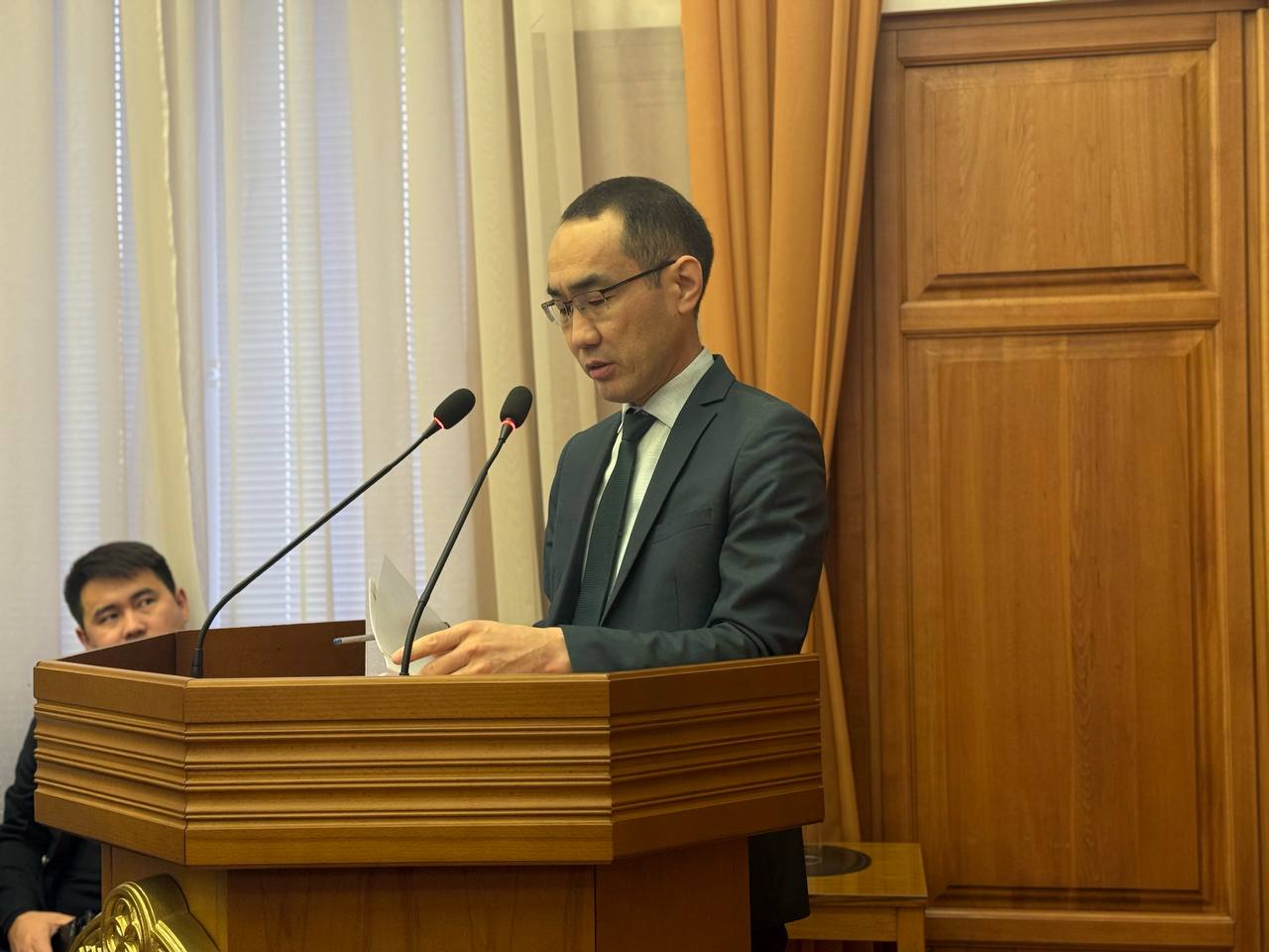 Депутаты Народного Хурала рассмотрели проект закона «О внесении изменений в Закон Республики Калмыкия «О патентной системе налогообложения»