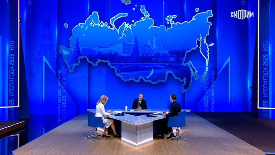 Российская экономика полностью под контролем, власти в полном объеме выполнят социальные обязательства, заверил Владимир Путин