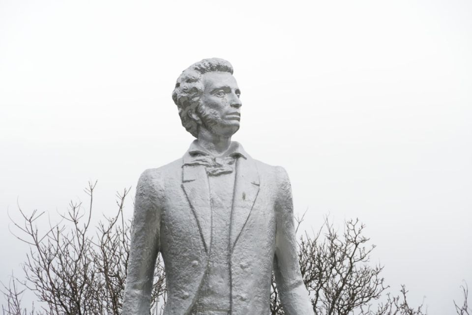 Доброе утро!. Сегодня 22 декабря, понедельник, мы представляем вам погоду на этот день