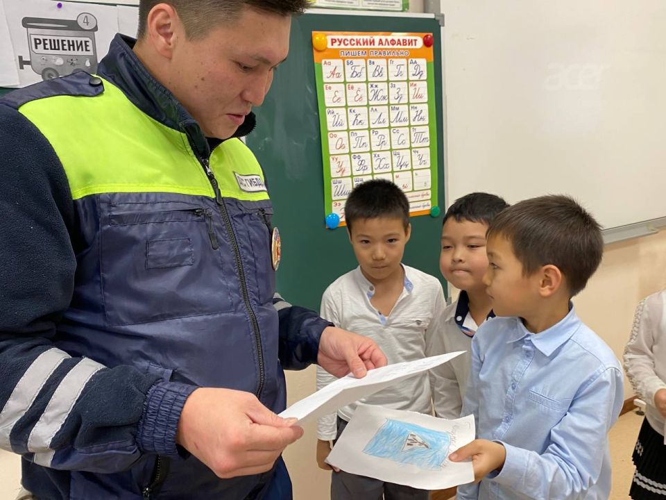 Госавтоинспекция Калмыкии продолжает профилактику детского травматизма в рамках мероприятия «Зимние каникулы»