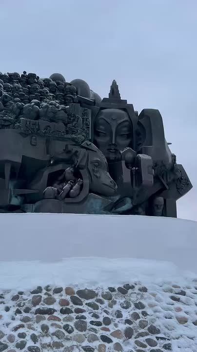 Алдар Лиджиков: Готовим мемориальный комплекс к траурному мероприятию, посвященному 82-й годовщине депортации калмыцкого народа