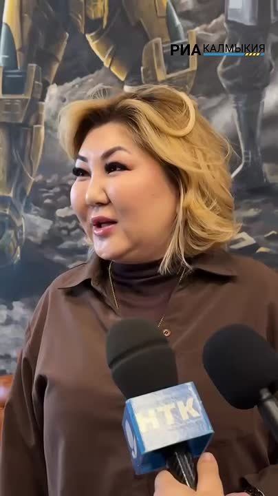 Эрвена Оргаева, Заслуженная артистка РК: