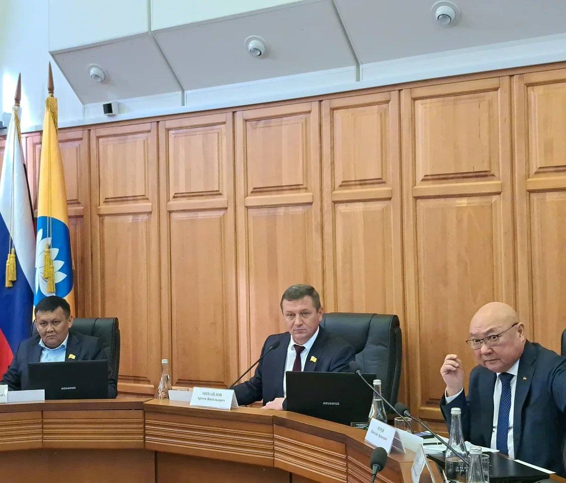 На двадцать седьмой (внеочередной) сессии рассмотрели один вопрос На двадцать седьмой (внеочередной) сессии рассмотрели один вопрос