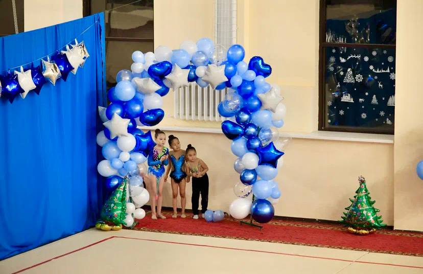 Одними из ярких событий декабря стали наши соревнования по художественной гимнастике «Зимняя сказка» Одними из ярких событий декабря стали наши соревнования по художественной гимнастике «Зимняя сказка»