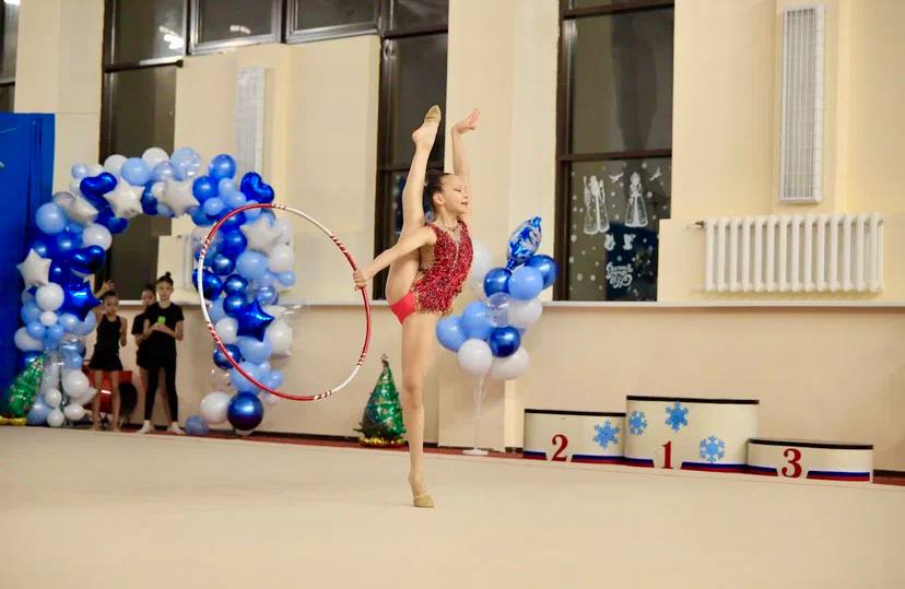 Одними из ярких событий декабря стали наши соревнования по художественной гимнастике «Зимняя сказка» Одними из ярких событий декабря стали наши соревнования по художественной гимнастике «Зимняя сказка»