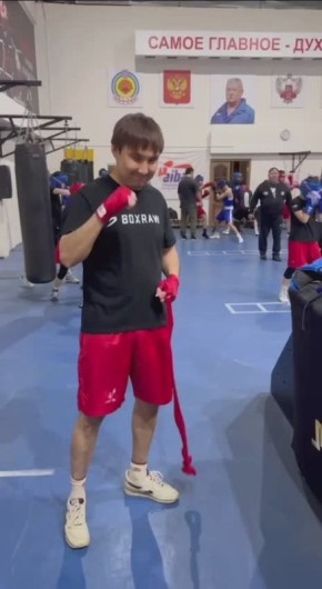 Со 2 по 11 января проходят сборы совместно с Астраханской областью на базе «Ойрат-Арены» и «РСШОР по боксу им.Балзанова Ц.С.»