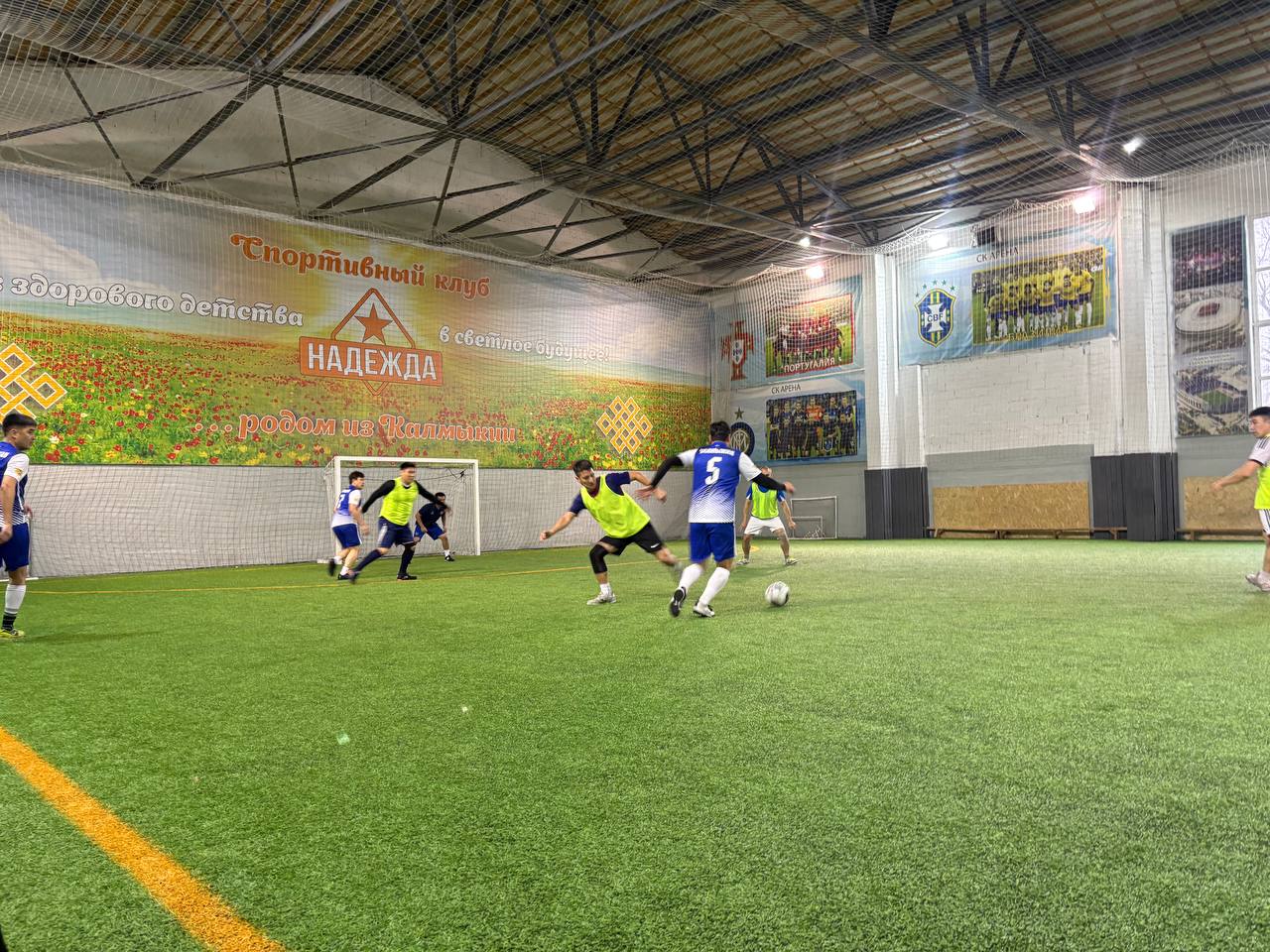 В преддверии 15-летия со Дня образования Следственного комитета России в Элисте прошел межведомственный турнир по мини-футболу В преддверии 15-летия со Дня образования Следственного комитета России в Элисте прошел межведомственный турнир по мини-футболу