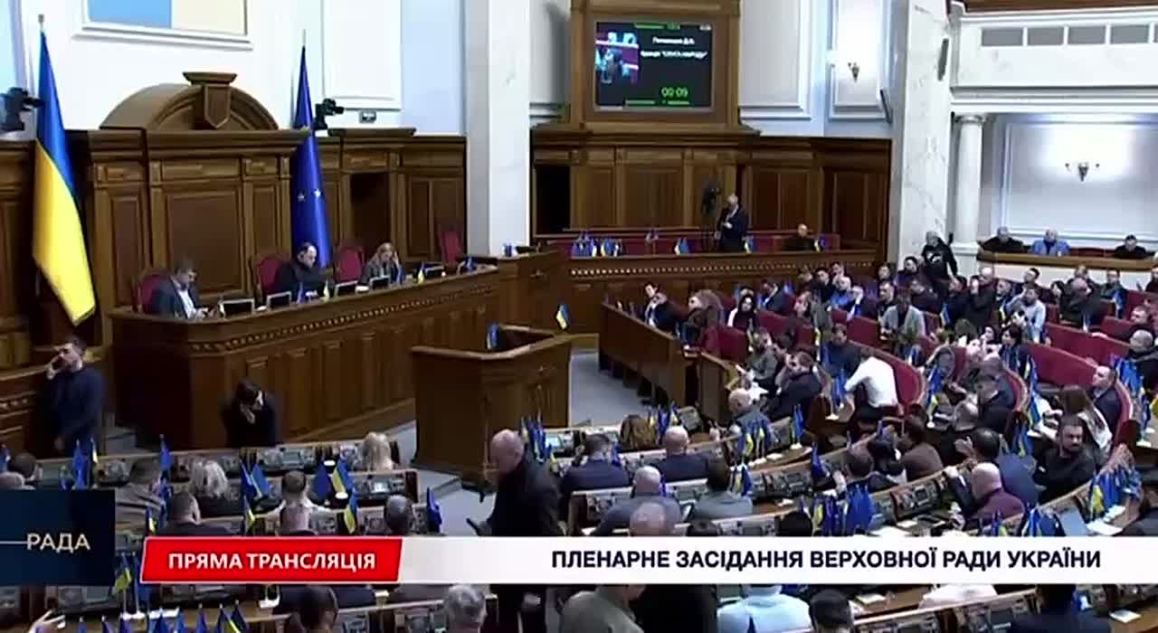 Фальшивые бронирования в "Национальном военном мемориальном кладбище": Рада вызвала главу министерства по делам ветеранов Калмыкову