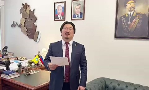 Выпускники школ Малодербетовского и Городовиковского районов получили денежные призы