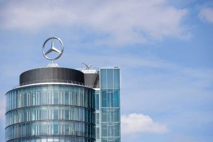Mercedes-Benz ������������ ���������� � ������ � ����� �������� ������