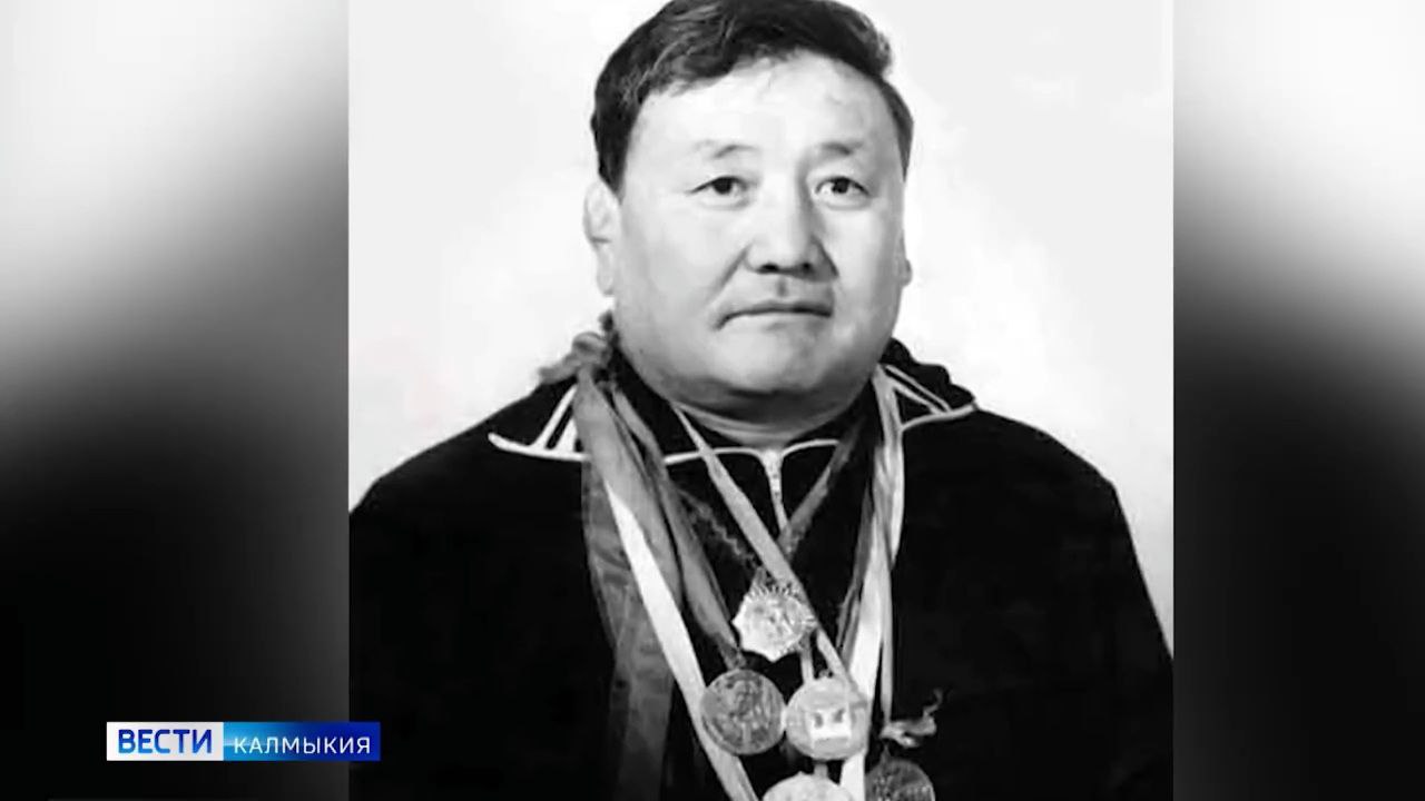 Сегодня к 90-летию легендарного борца Тула Балдашинова в Нацмузее им. Н.Н. Пальмова откроется выставка