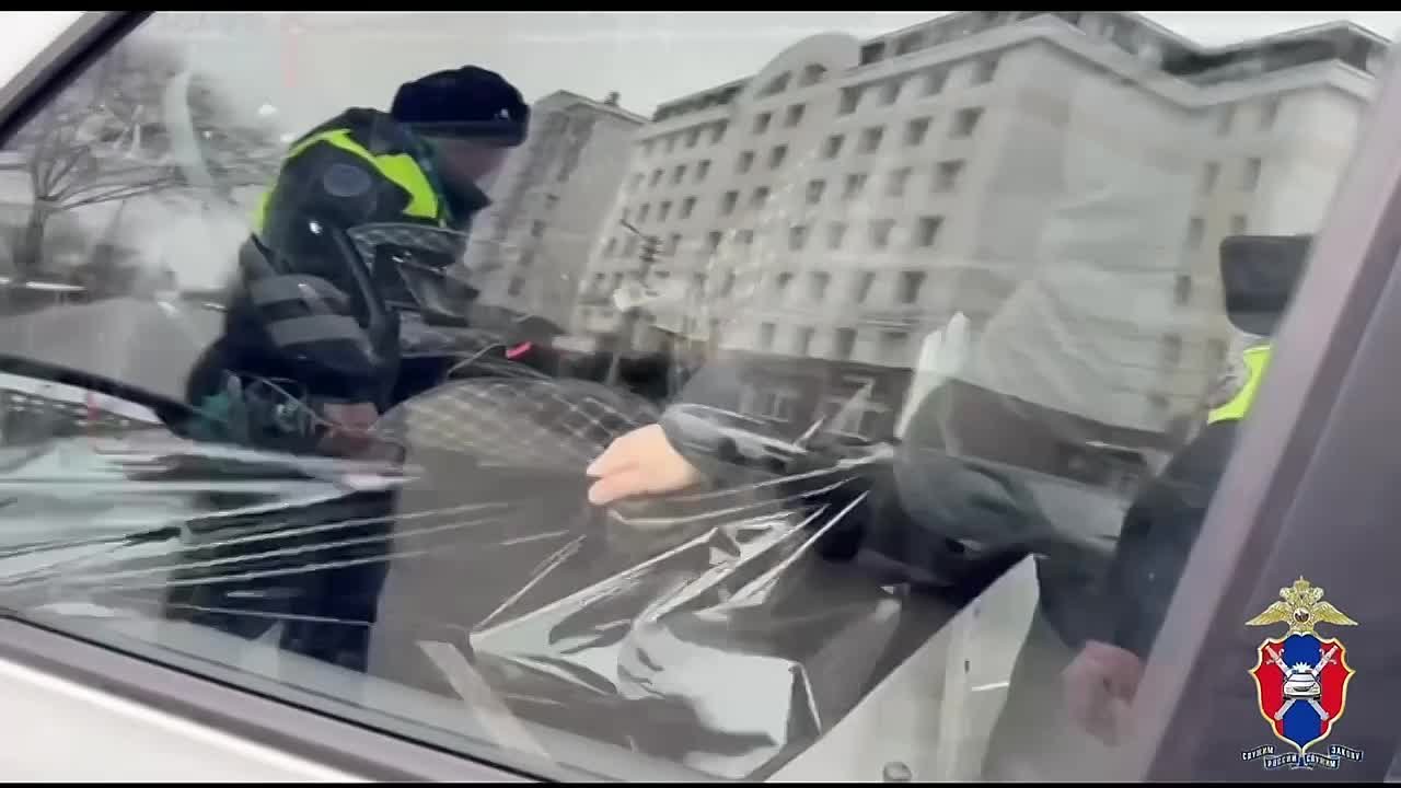 На территории города Элиста проведено профилактическое мероприятие «Чистые стекла»