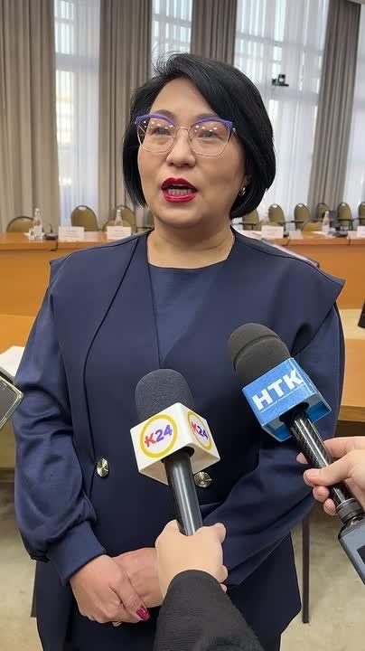 Член Общественной палаты Калмыкии пятого состава, руководитель филиала Российского общества «Знание» Элеонора Манджиева: