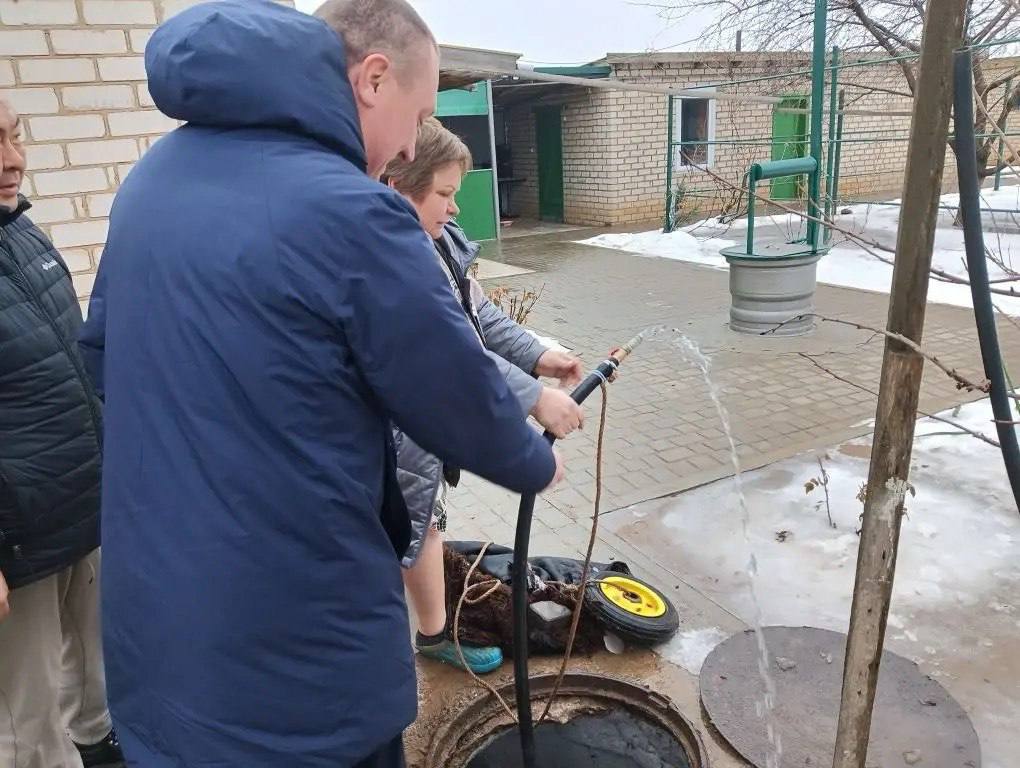 Сегодня работаем в Малодербетовском районе Сегодня работаем в Малодербетовском районе