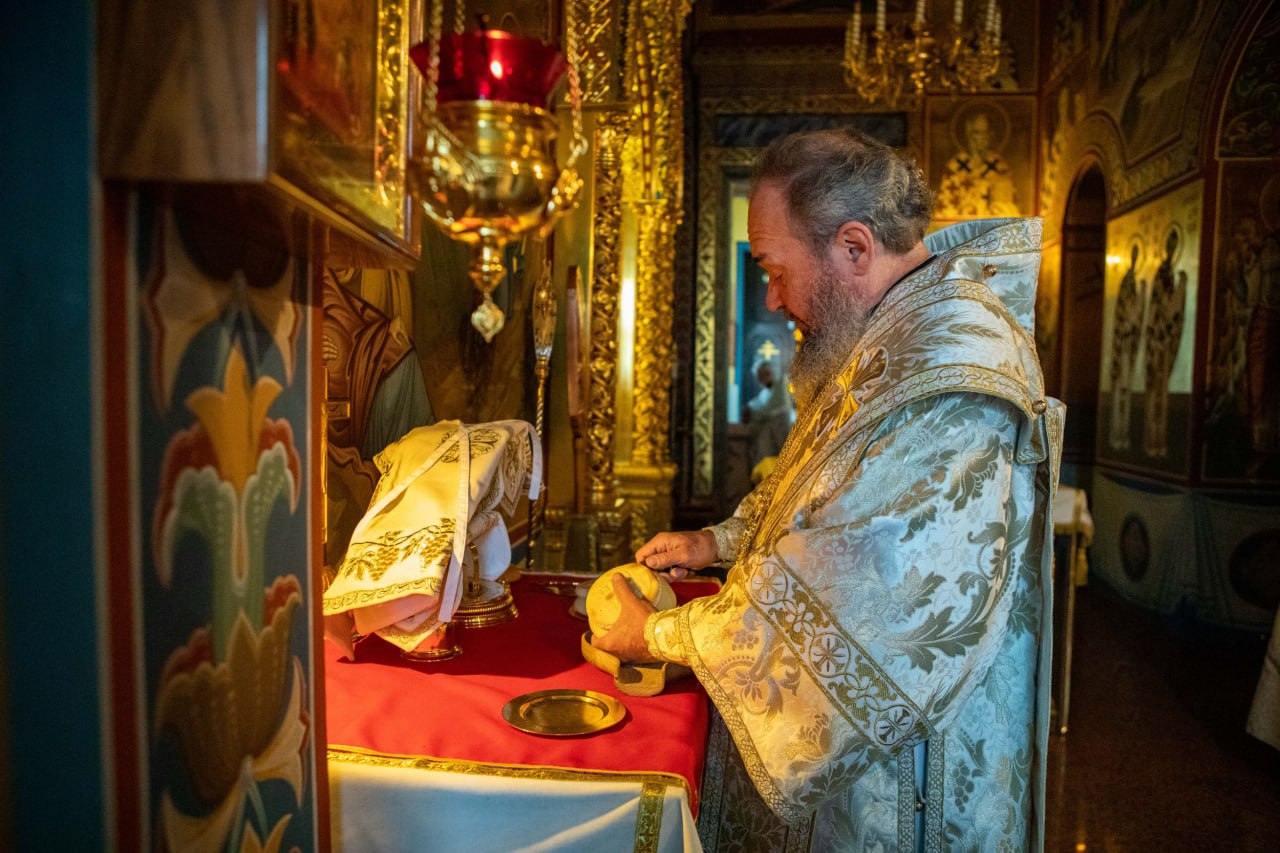 Сегодня, на 40-й день после Рождества, православные Калмыкии отмечают один из 12 главных христианских праздников — Сретение Господне Сегодня, на 40-й день после Рождества, православные Калмыкии отмечают один из 12 главных христианских праздников — Сретение Господне