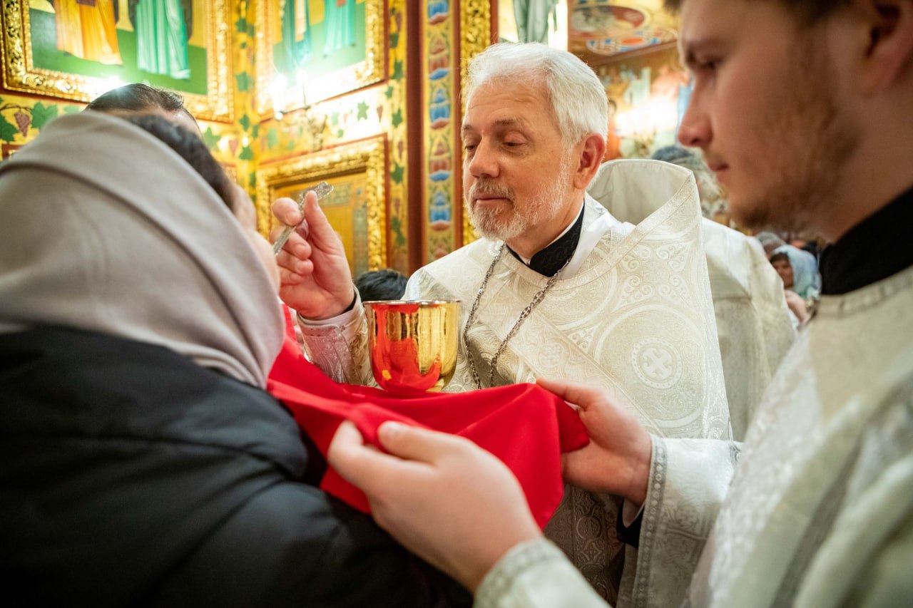 Сегодня, на 40-й день после Рождества, православные Калмыкии отмечают один из 12 главных христианских праздников — Сретение Господне Сегодня, на 40-й день после Рождества, православные Калмыкии отмечают один из 12 главных христианских праздников — Сретение Господне