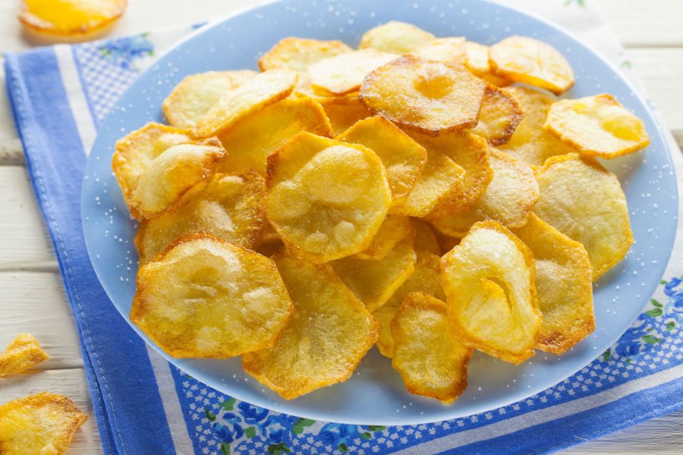 Как сделать домашние чипсы для школьников: полезные альтернативы