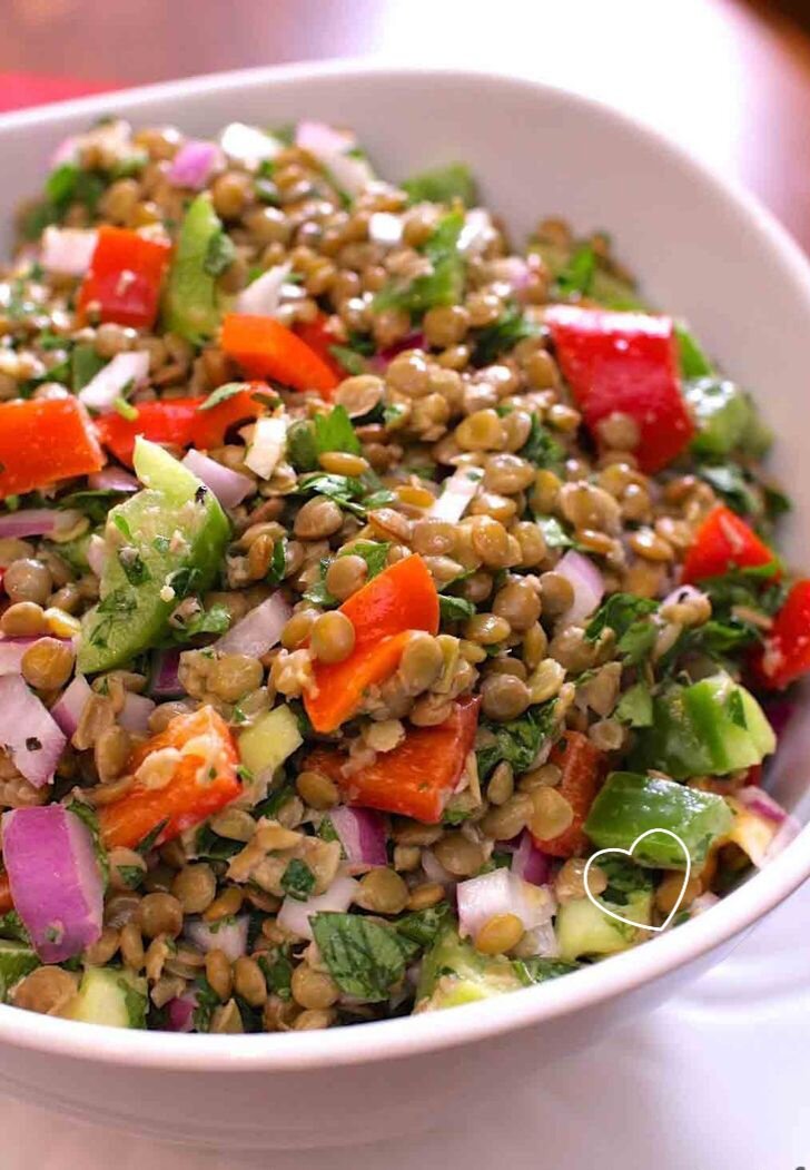 Легкий салат из чечевицы: свежесть и питательность в каждой порции