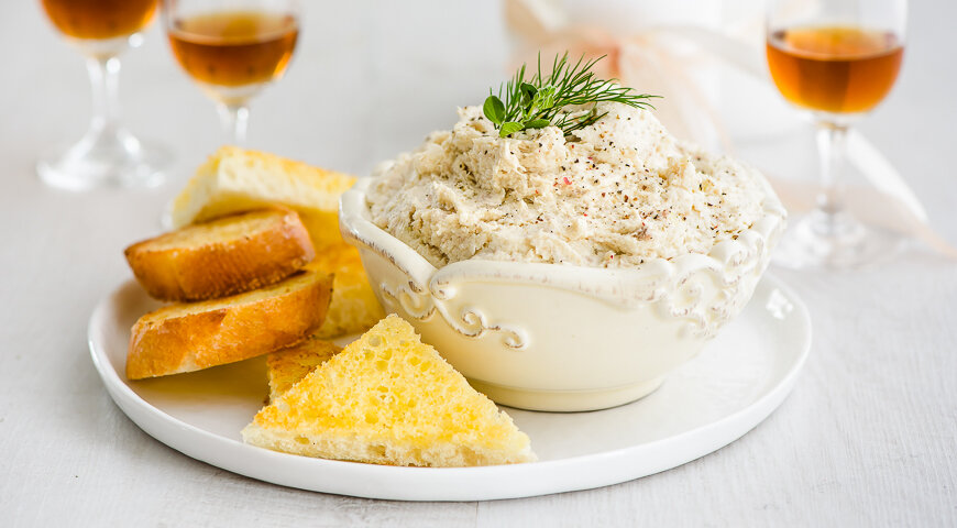 Нежный куриный паштет