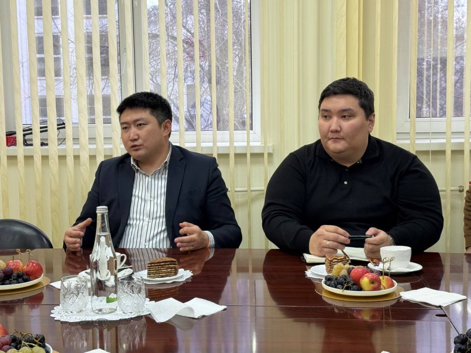 Алдар Лиджиков: Кадровый дефицит педагогов в школах – проблема, которую нужно решать