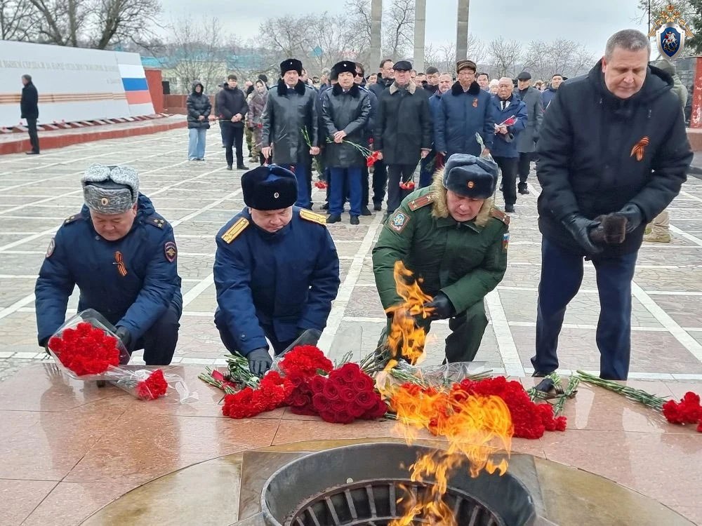 Руководитель следственного управления принял участие в мероприятии, посвященном Дню защитника Отечества Руководитель следственного управления принял участие в мероприятии, посвященном Дню защитника Отечества