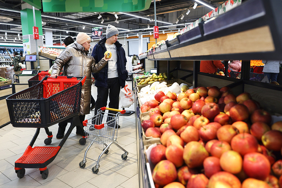 Социальные пенсии в России будут проиндексированы на 6,8% с 1 апреля