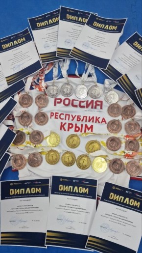 Крымские спортсмены завоевали 27 медалей на чемпионате и Первенстве ЮФО по тхэквондо