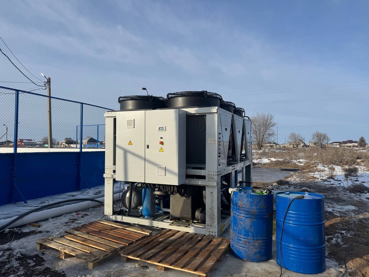 Технологии против погоды: в районе Калмыкии откроют обновленный каток Технологии против погоды: в районе Калмыкии откроют обновленный каток