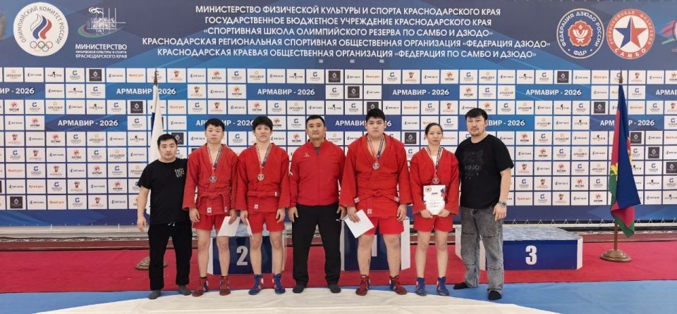 В городе Армавир с 25 по 27 февраля состоялось Первенство Южного федерального округа по самбо среди юношей и девушек в возрасте от 14 до 16 лет