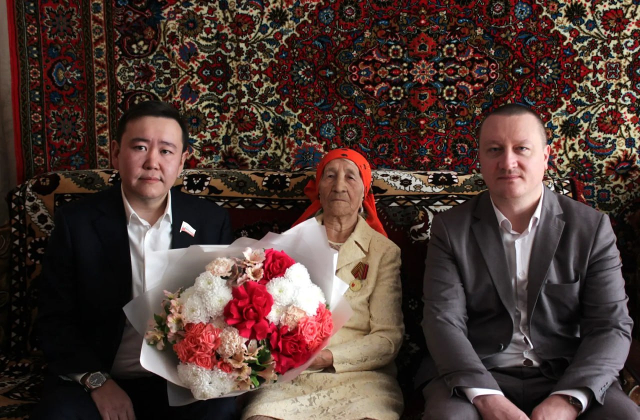 Сегодня 95-летие отмечает ветеран Великой Отечественной войны Матрёна Рябова Сегодня 95-летие отмечает ветеран Великой Отечественной войны Матрёна Рябова