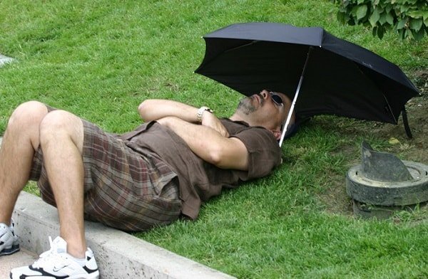 Что скрывается за фразой о безделье и дьяволе?