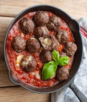 Нежные фрикадельки с сыром для истинных гурманов