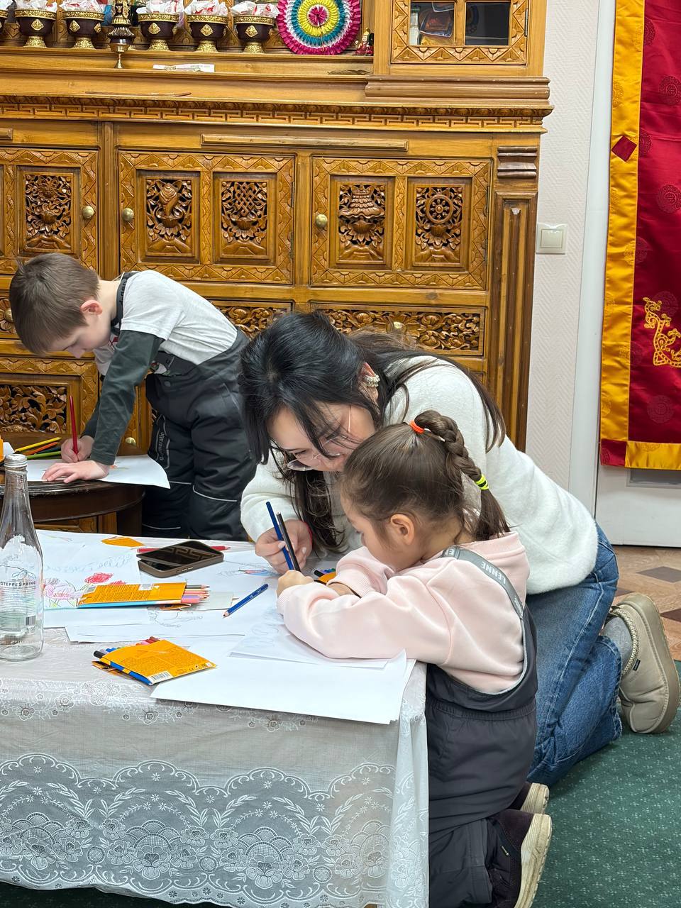 В Постпредстве Калмыкии прошла встреча с издательством «Бумба» В Постпредстве Калмыкии прошла встреча с издательством «Бумба»