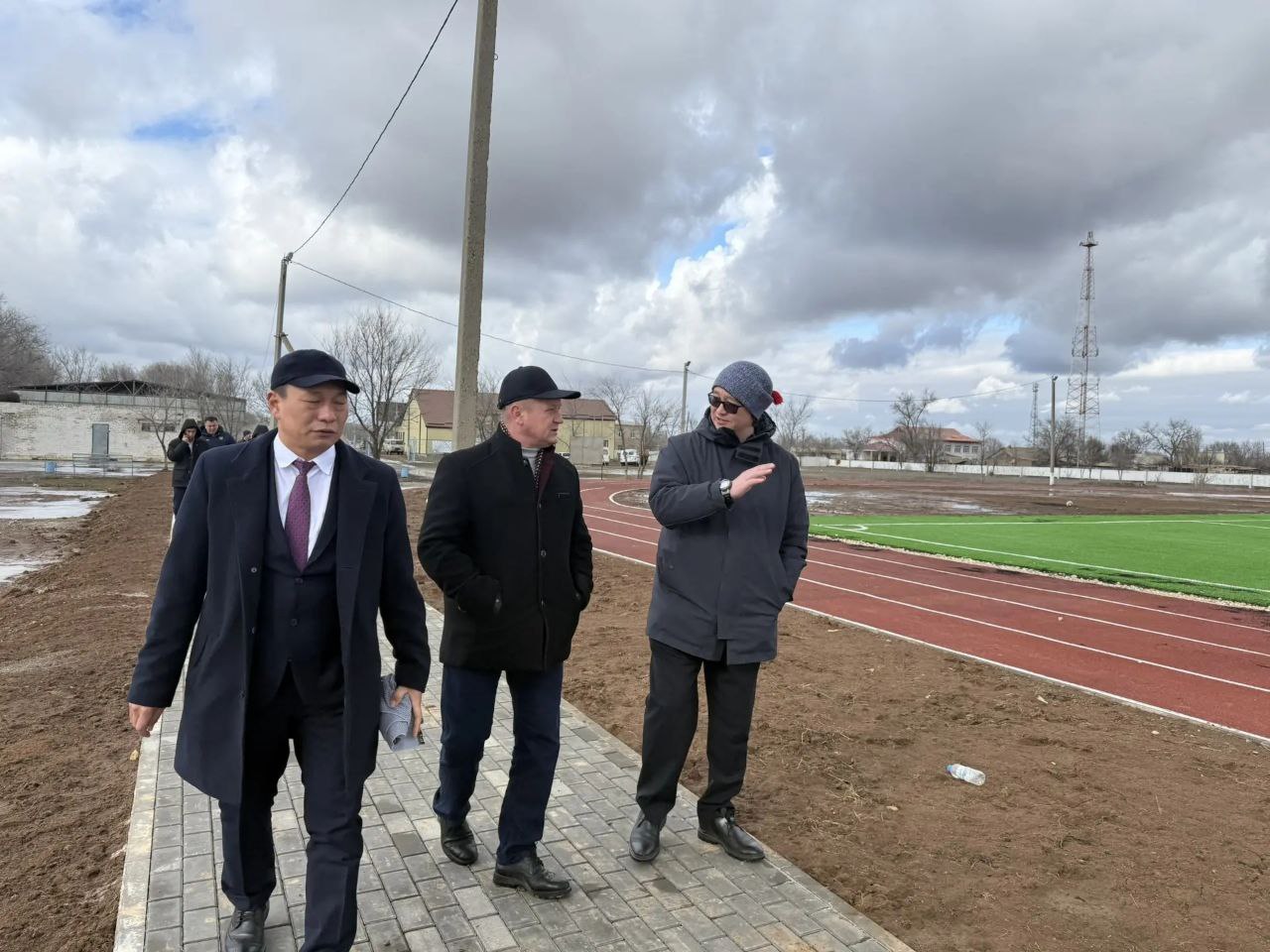 Спикер Народного Хурала посетил строящиеся объекты Спикер Народного Хурала посетил строящиеся объекты