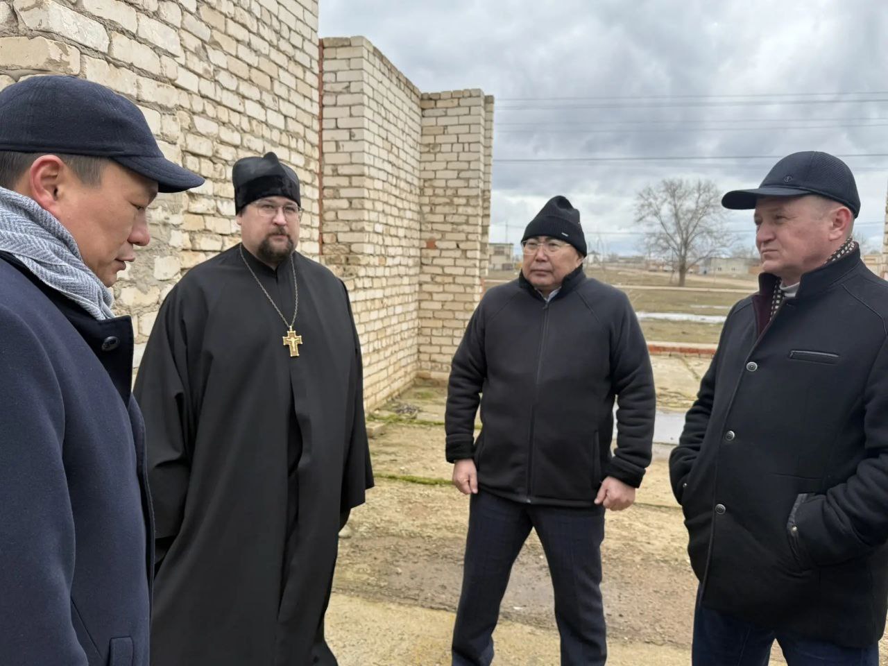 Спикер Народного Хурала посетил строящиеся объекты Спикер Народного Хурала посетил строящиеся объекты