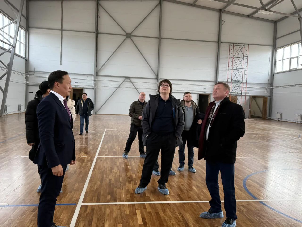 Спикер Народного Хурала посетил строящиеся объекты