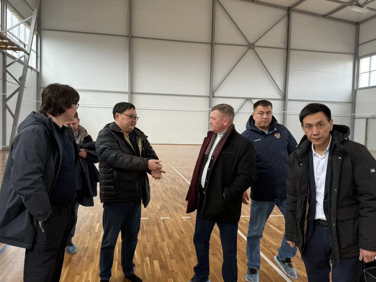 Спикер Народного Хурала посетил строящиеся объекты Спикер Народного Хурала посетил строящиеся объекты