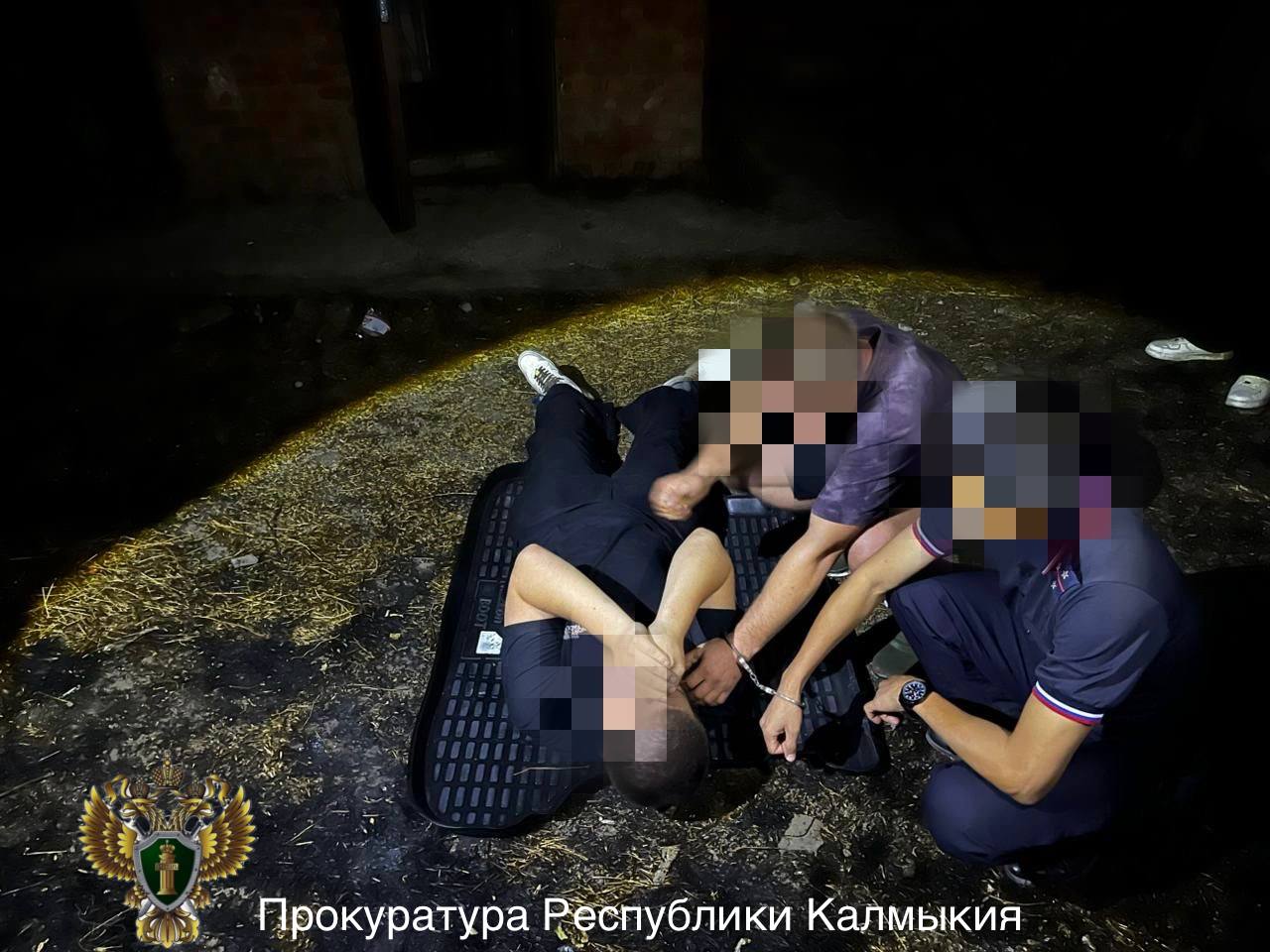 В Городовиковском районе вынесен приговор двум местным жителям, избившим мужчину до тяжких травм В Городовиковском районе вынесен приговор двум местным жителям, избившим мужчину до тяжких травм