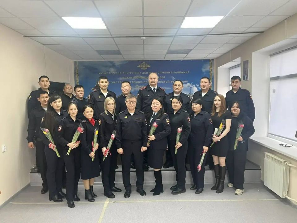 � ������ ����� �8 ����� � ������ ��� ���������� �� ��� ������ ����������� � �� ��� ������ ���������� ���������� � ���������� ��������� ������� ���������� ���, � ����� ��� � ���� �����������, ������� �������, ��������...