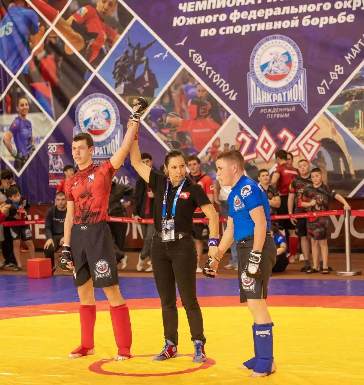 Михаил Развожаев: В Севастополе стартовали первенство и чемпионат Южного федерального округа по спортивной борьбе Михаил Развожаев: В Севастополе стартовали первенство и чемпионат Южного федерального округа по спортивной борьбе